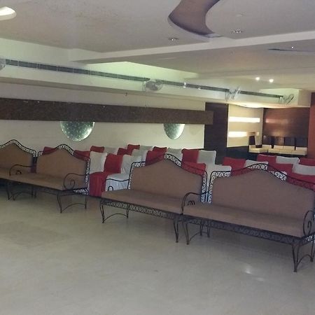 Hotel 9Th Planet Thanesar Bagian luar foto